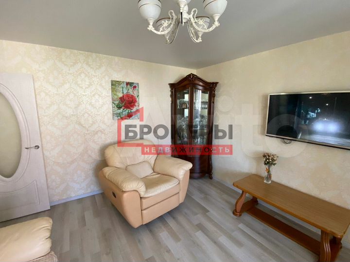 2-к. квартира, 65 м², 7/10 эт.