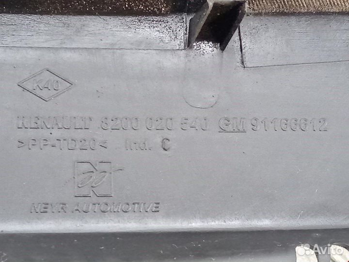 Дождевик (жабо) для Opel Vivaro A 91166612