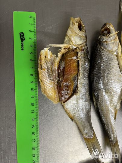 Астраханская вобла с икрой