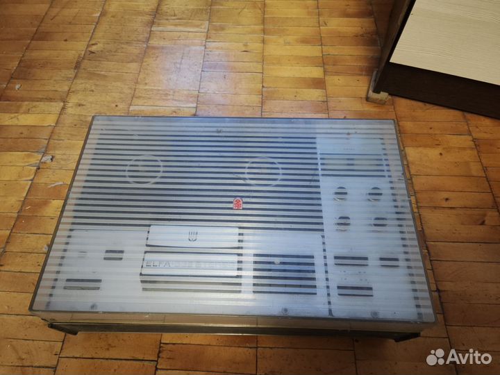 Катушечный магнитофон Эльфа 332