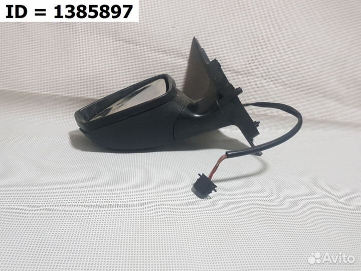 Зеркало левое Skoda Rapid