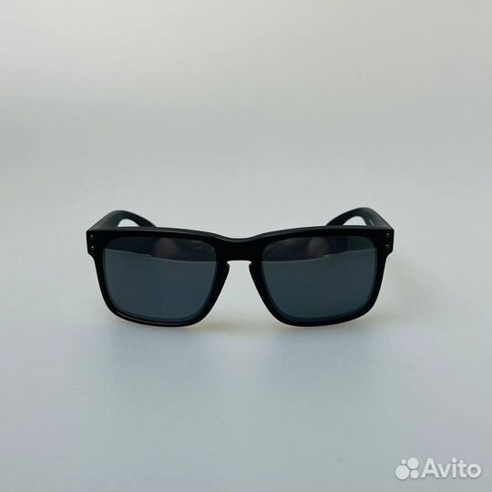 Очки Oakley black