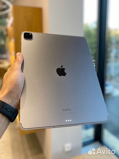 Apple iPad Pro 12.9 128GB 2022 «Темно серый»