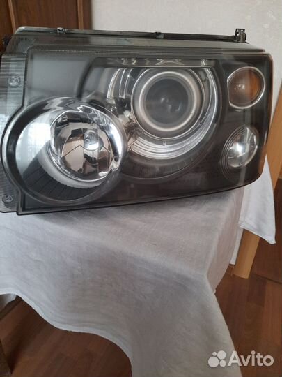 Фара передняя левая на Land Rover Sport L320, 2007