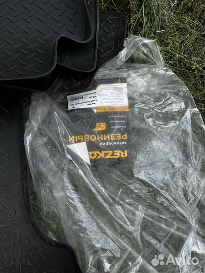 Ковры в салон автомобиля