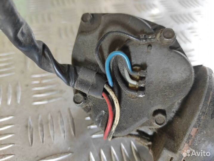 Моторчик стеклоочистителя передний Vito 1996-2003