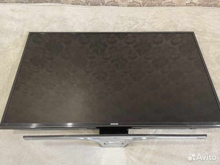 Телевизор samsung