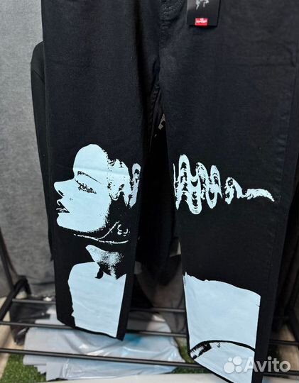 Джинсы левайс черные