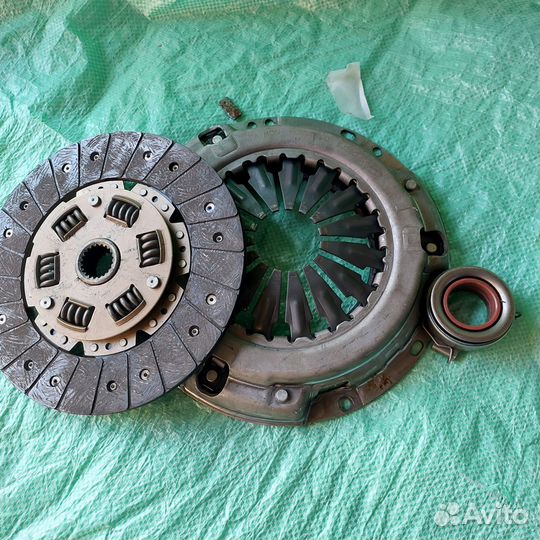 Комплект сцепления toyota Avensis Camry Rav4