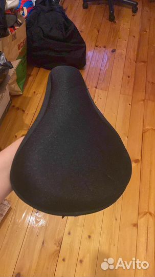 Седло для велосипеда мягкое