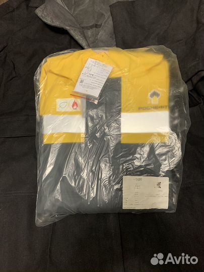 Плащи дождевики жилет сигнальный