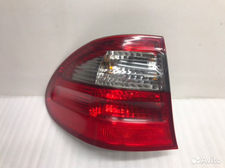 Фонарь задний левый Mercedes-Benz E W211 3.5 2008