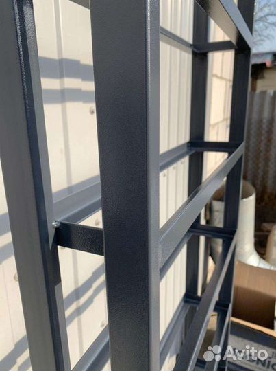 Метало-каркасные изделия. Тумбы под аквариум