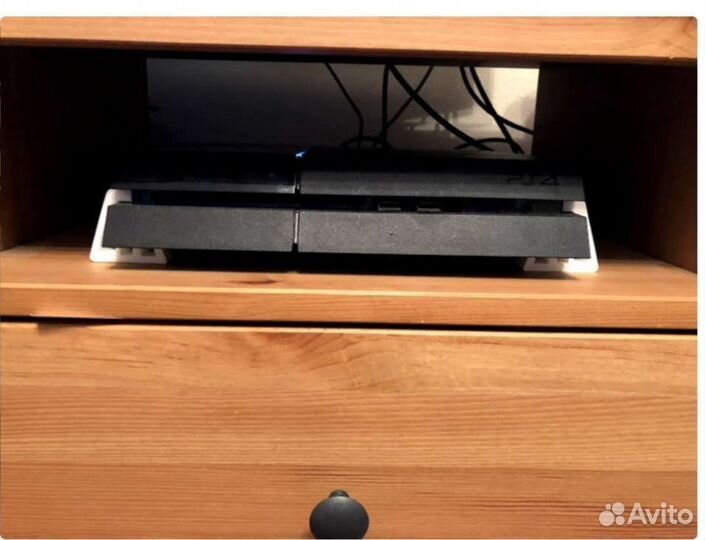 Sony playstation 4