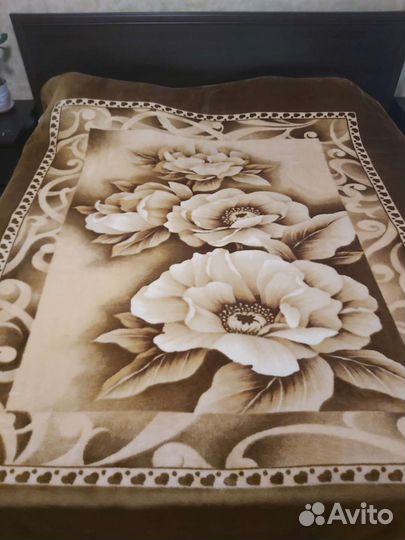 Покрывало Tamilon 200х240