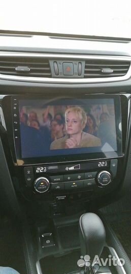 Магнитола TopWay TS7 на Nissan Qashqai