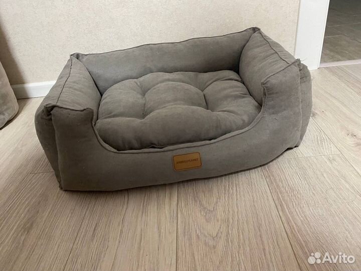 Лежанка для собак и кошек