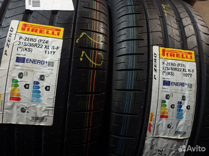 Pirelli P Zero PZ4 L.S. 315/35 R22 и 275/40 R22 111Y