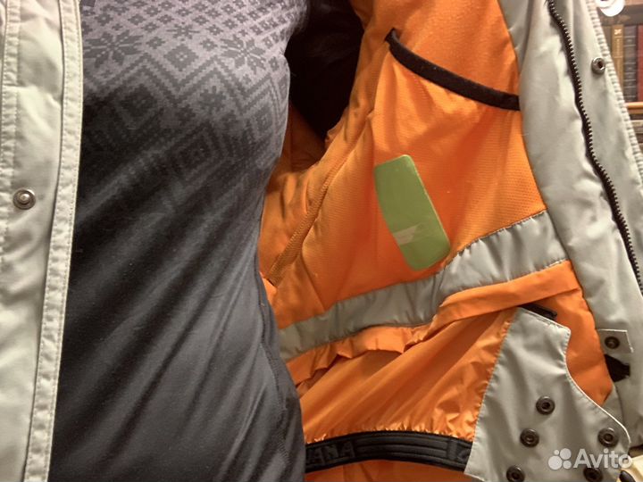 Горнолыжная/сноубордическая куртка