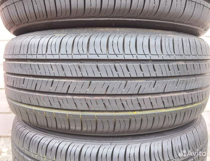 Kumho Solus TA31 215/55 R17 94V