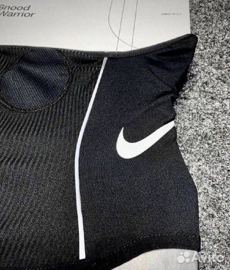 Снуд Nike новый