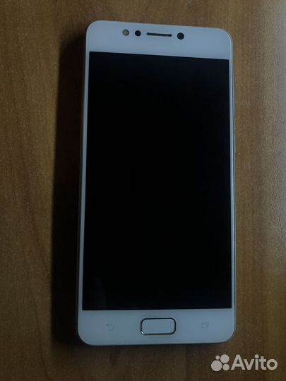 Samsung Galaxy A70, 6/128 ГБ