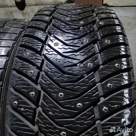 Yokohama Ice Guard IG65 245/45 R18
