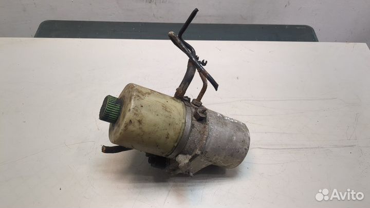 Насос усилителя руля Audi A1, 2010