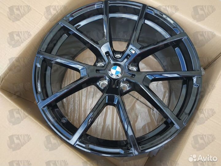 Литые Разноширокие диски на Bmw R19