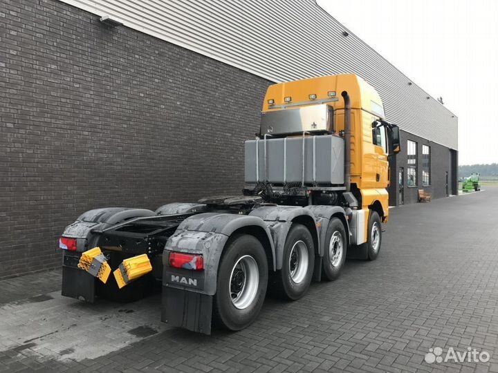 В разборке грузовик MAN, TGX 2007-2012