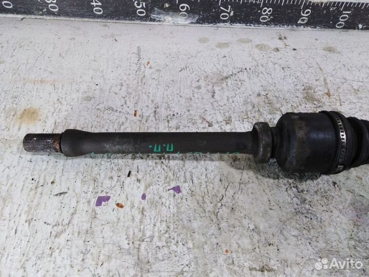 Привод передний правый