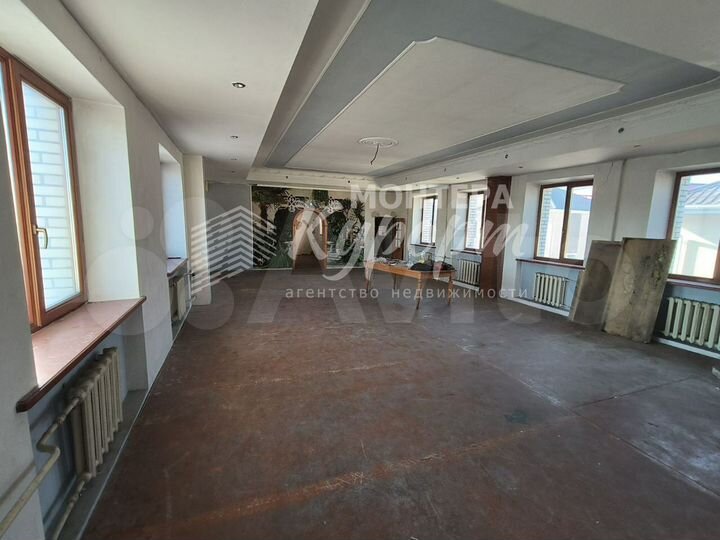 Таунхаус 175 м² на участке 6 сот.