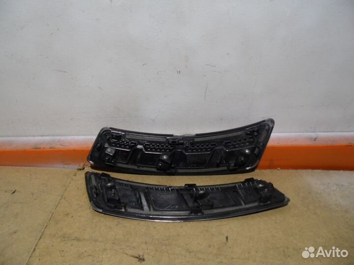 Жабра крыла левая Инфинити фх 37 S51