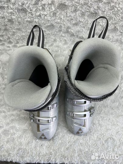 Горнолыжные ботинки 25см Fischer soma f6000