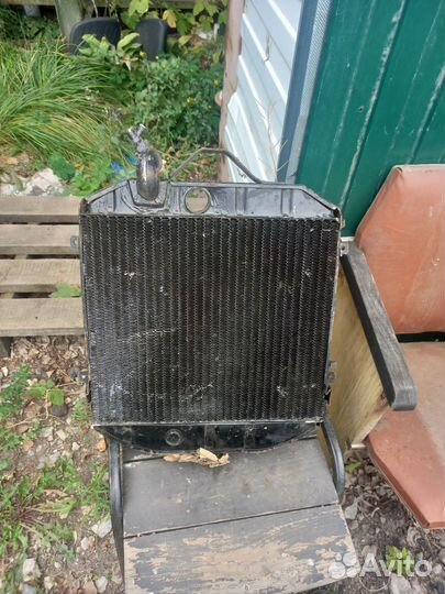 Радиатор на москвич 407