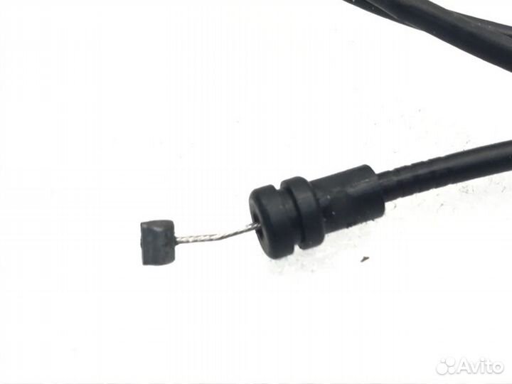 Трос капота Chevrolet Cruze хетчбек 1.6 2012