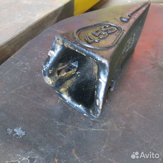 Коронка 45S ковша экскаватора Hitachi