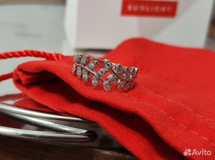 SL Серебряное кольцо с фианитами 20р