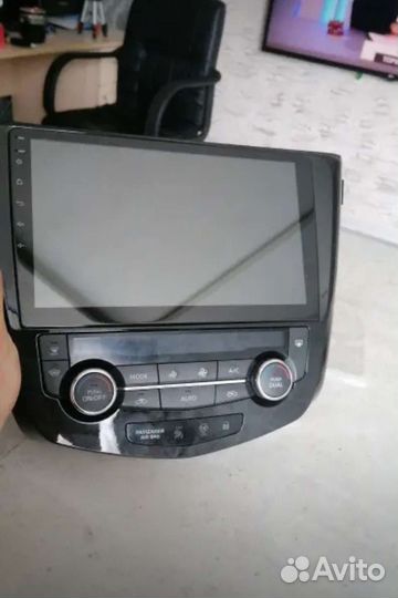 Магнитoлa нa Nissаn Qаshqai j11 Аndrоid