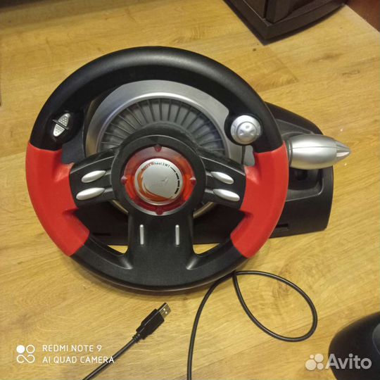 Игровой руль с педалями и коробкой передач