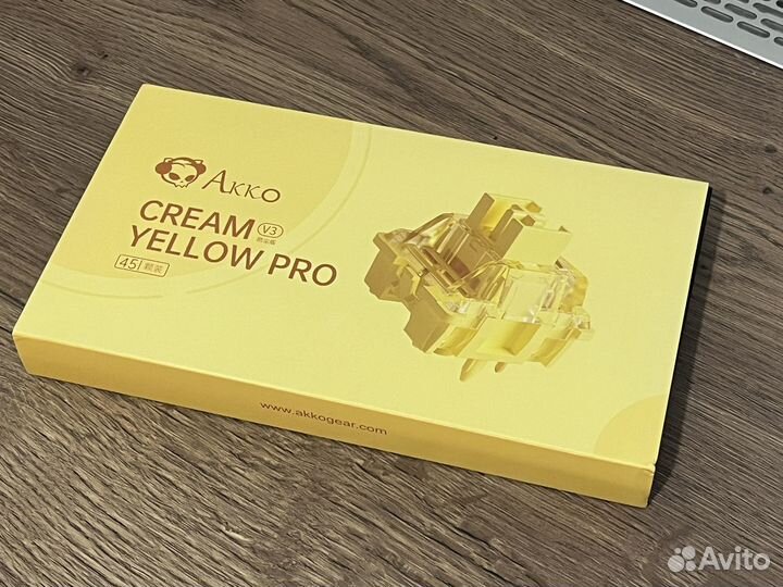 Свитчи для клавиатуры Akko V3 Cream Yellow PRO