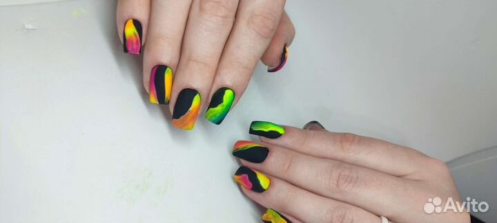 Наращивание ногтей