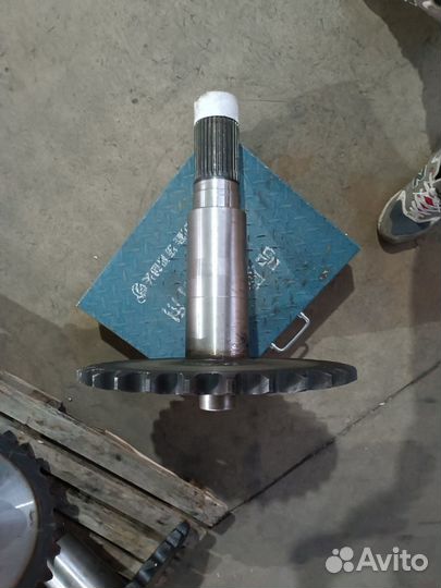 Вал-шестерня xcmg GR215 Liugong CLG 418 SEM 919 92