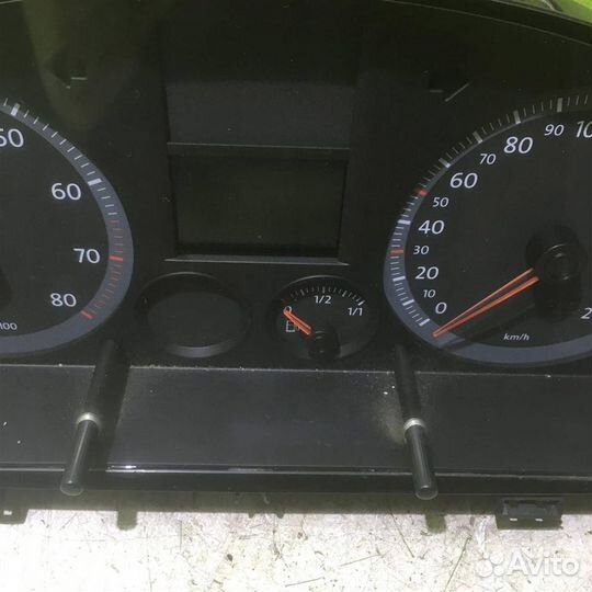 Панель приборов Фольксваген Кадди Кэдди 3