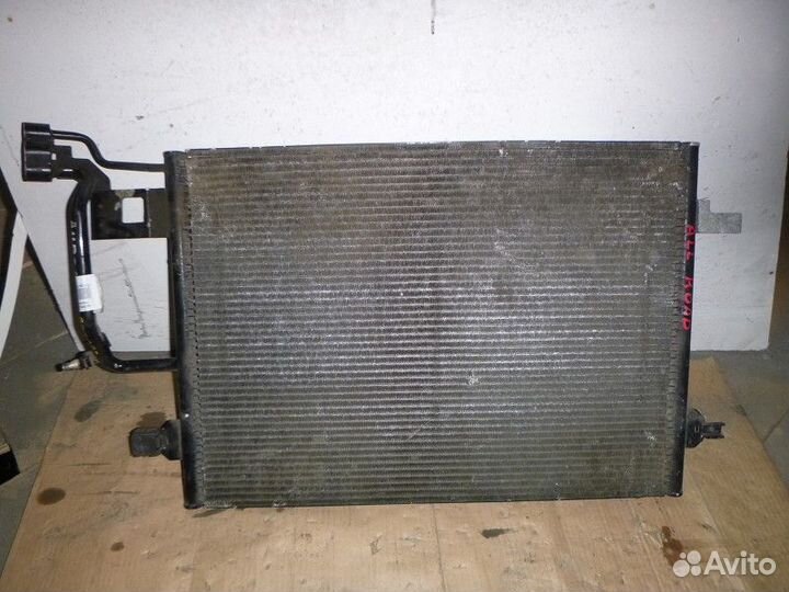 Радиатор кондиционера audi A6 C6 2005