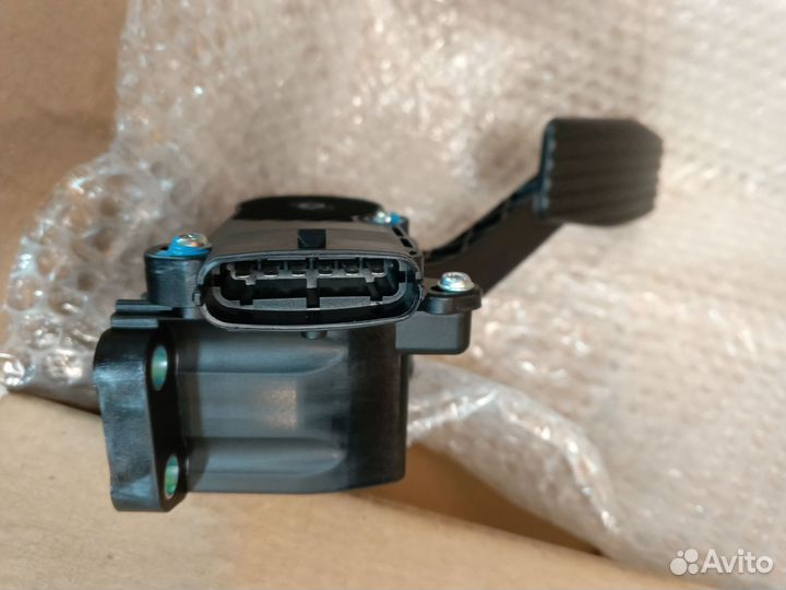 Педаль газа (электронная) Калина