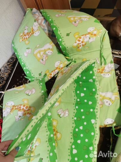 Бортики в детскую кроватку