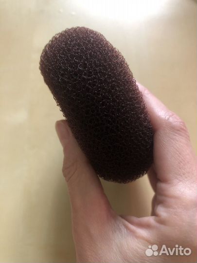 Новый валик бублик для волос средний, коричневый