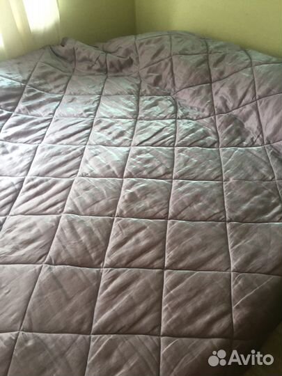 Продам красивое покрывало