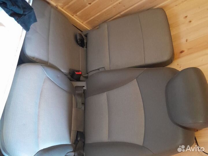 Сиденья для grand starex